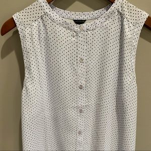 Ann Taylor button front top fabric has tiny stars